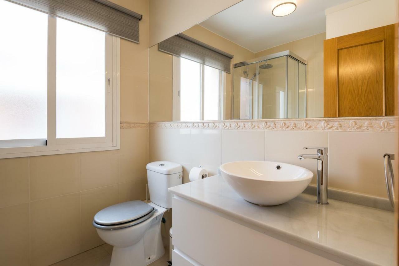 Malagueta-Muelle 1 Puerto 2 Apartman Málaga Kültér fotó