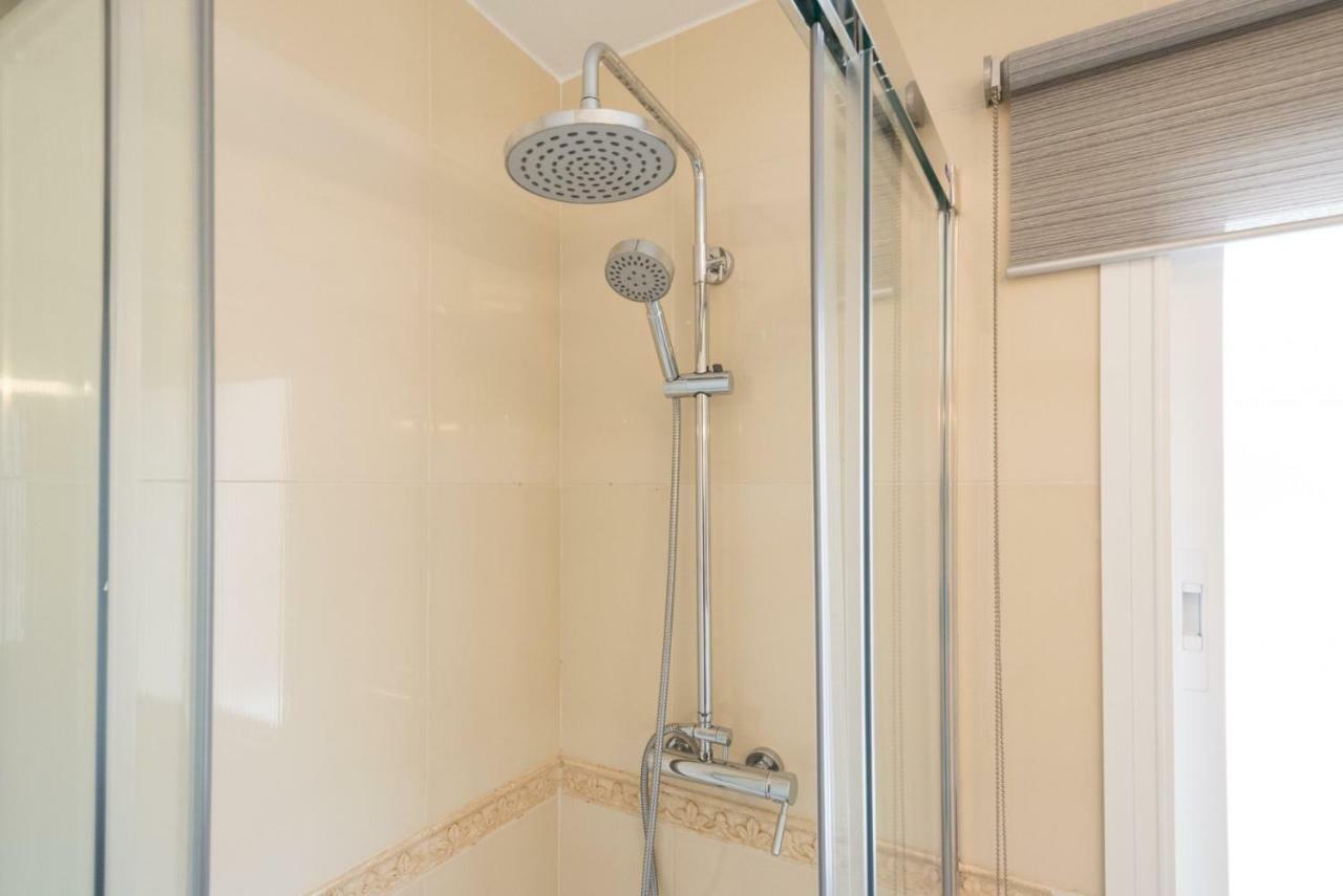 Malagueta-Muelle 1 Puerto 2 Apartman Málaga Kültér fotó